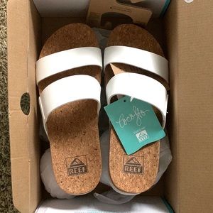 ✨NEW✨ Reef Sandals